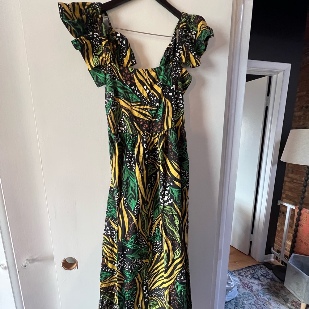 H&M Tropical Animal Print Ruffle Sleeveless Maxi Dress. Large. Open tie back.